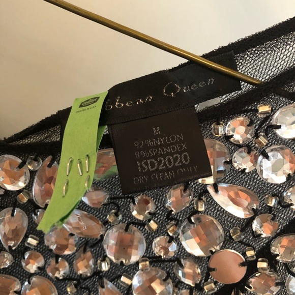 Caribbean queen Black gown with rhinestones - Picture 2 of 4